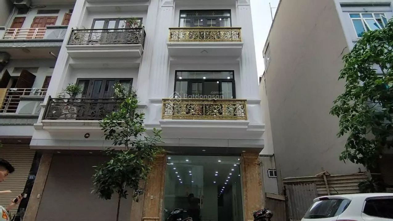 Ha Dong