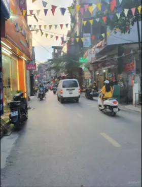 Hoang Mai