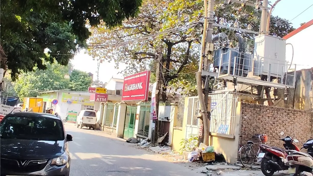 Nam Tu Liem