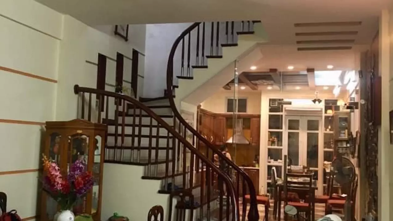 Nam Tu Liem