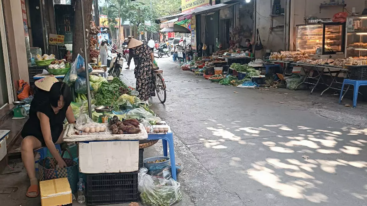 Nam Tu Liem