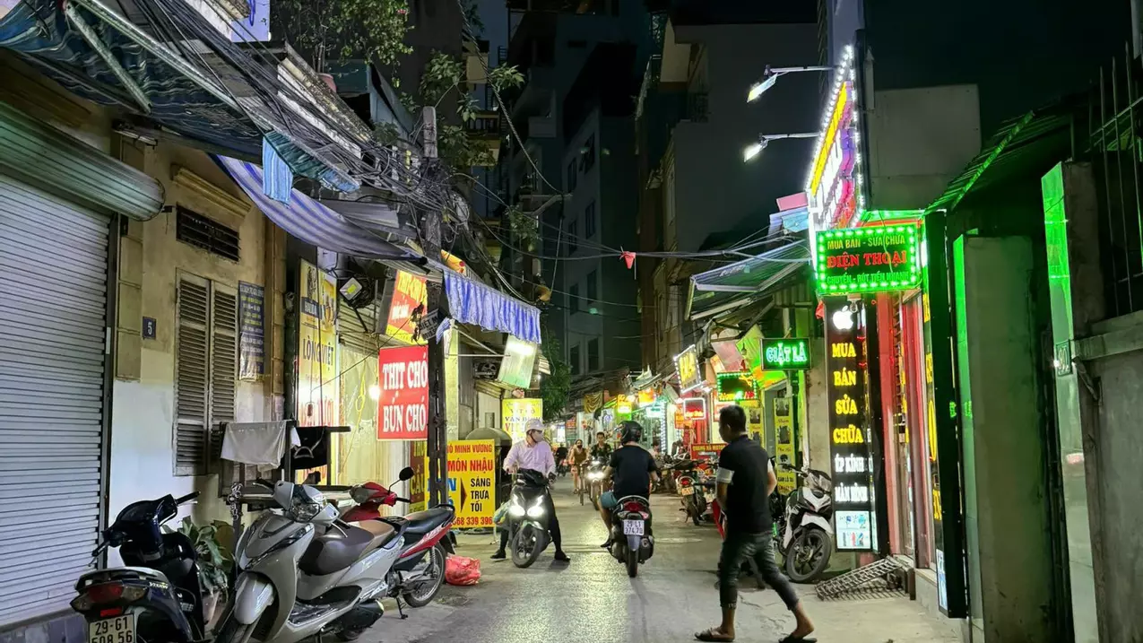 Nam Tu Liem