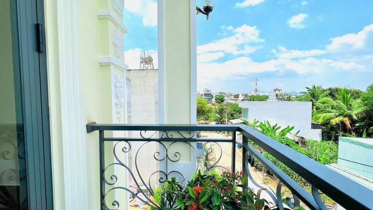 sale with immediate discount of 400 million, beautiful house with 4 bedrooms, 3 bathrooms, 141m2 at rio casa, nguyen duy trinh, district 9, only 5.05 billion