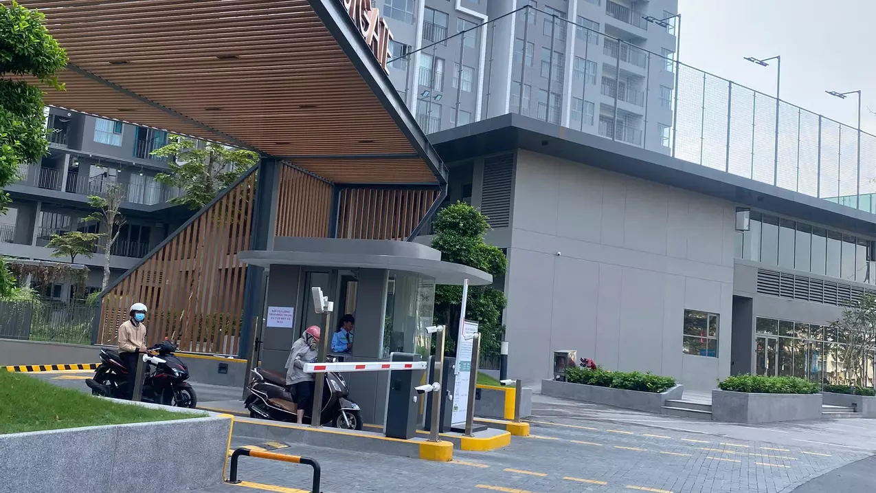 selling 2 bedroom+ apartment, price 2,500 west gate - binh chanh