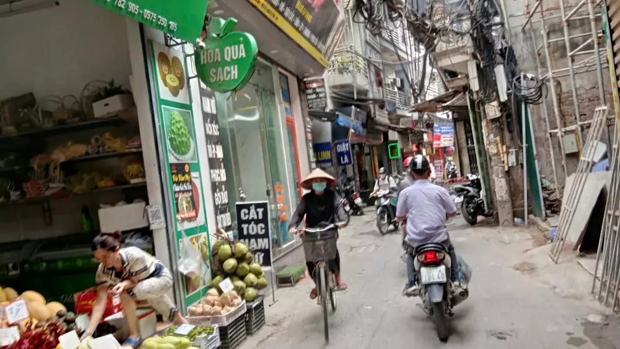 Nam Tu Liem