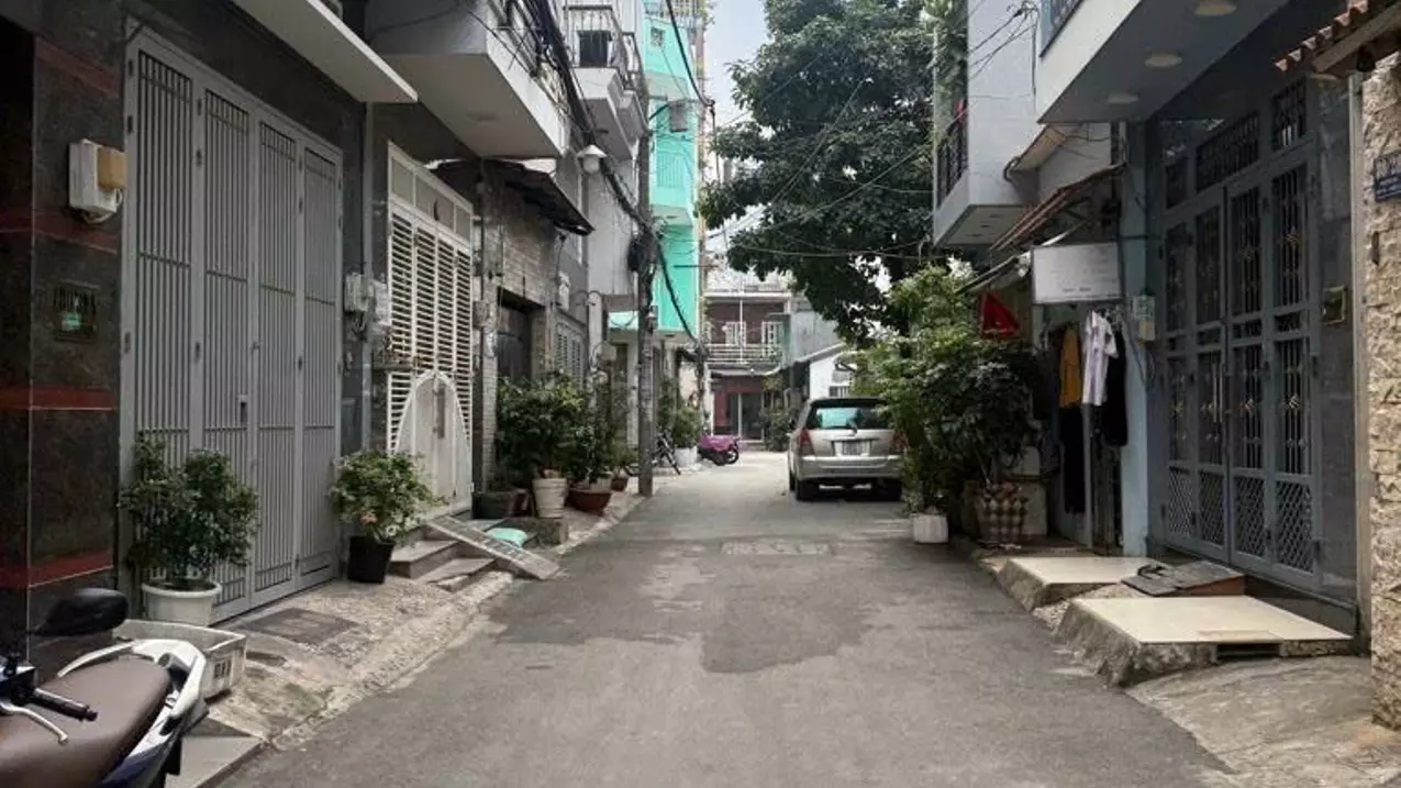 Tan Phu