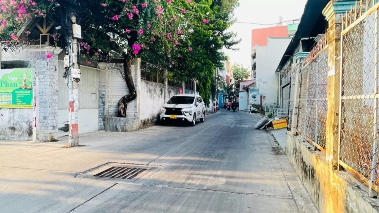 Tan Phu