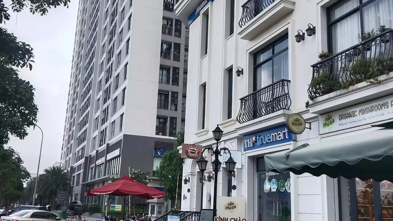 Nam Tu Liem