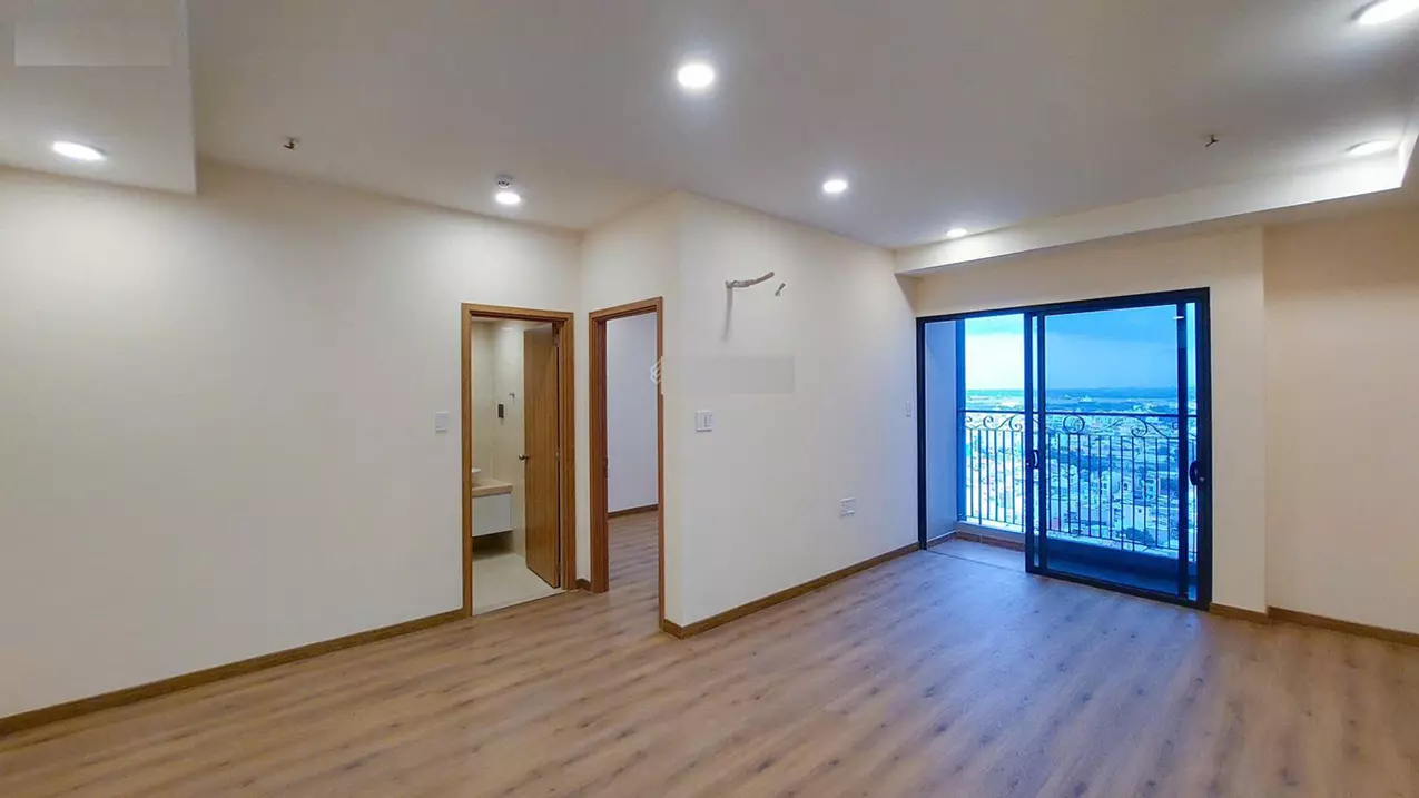 apartment frontage on nguyen luong bang, adjacent to phu my hung, high-class furniture, ready to move in, beautiful view