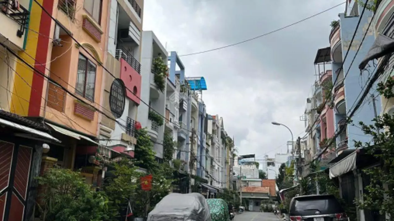 Tan Phu