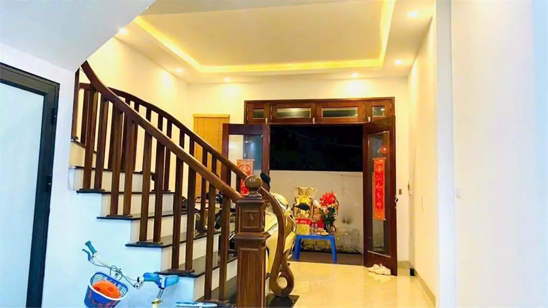 Hoang Mai
