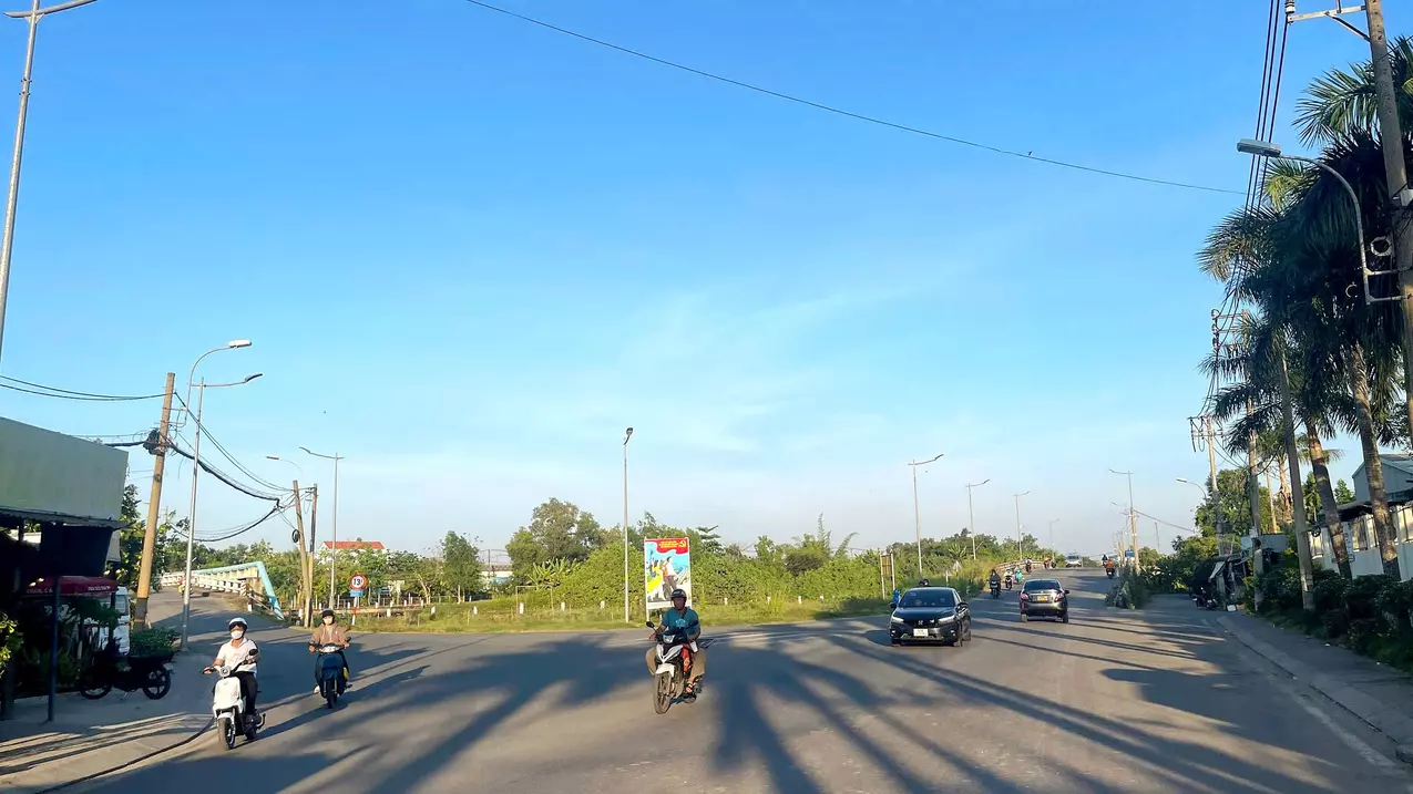 for sale 202m2 residential land with 2 faces the lu