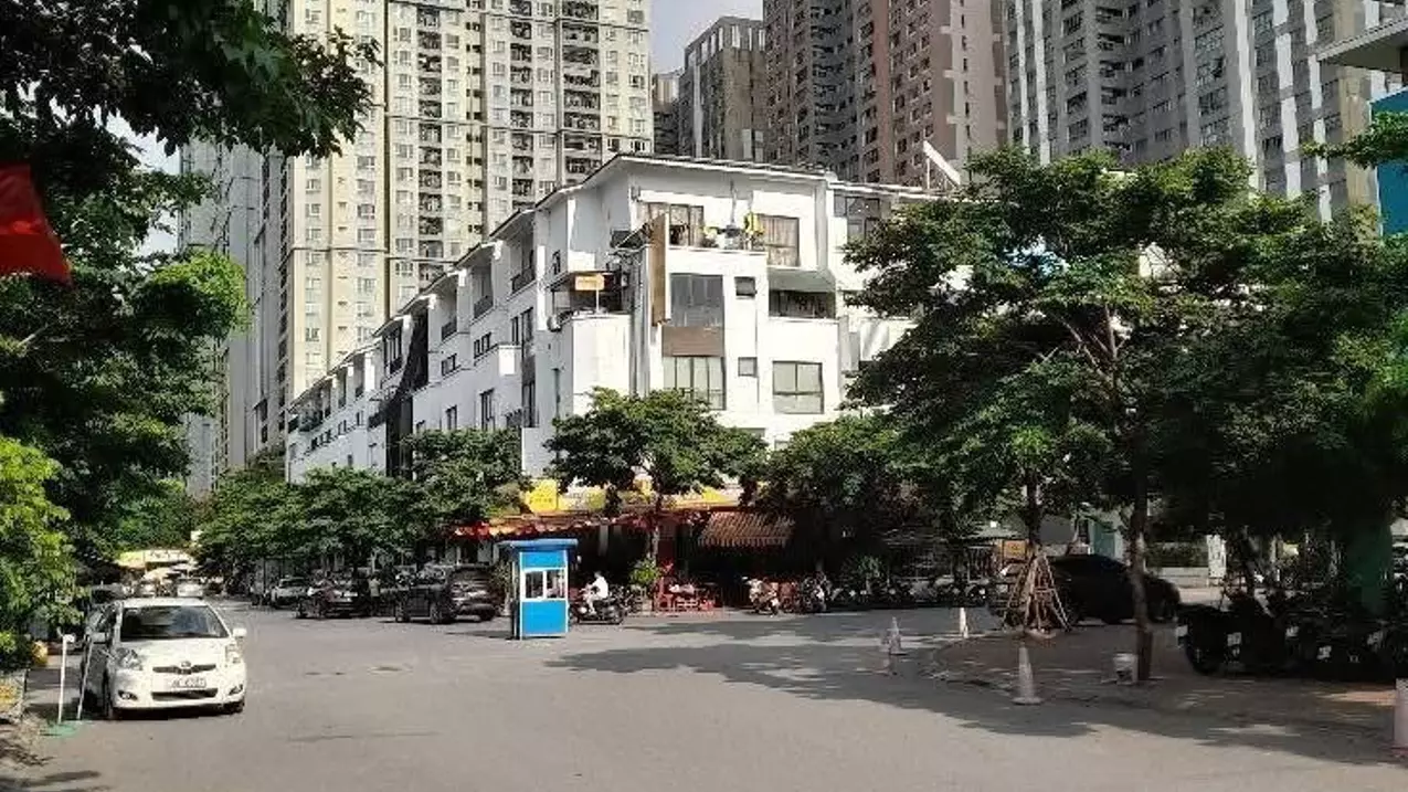 Ha Dong