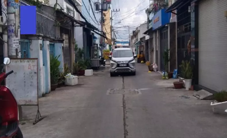 Tan Phu