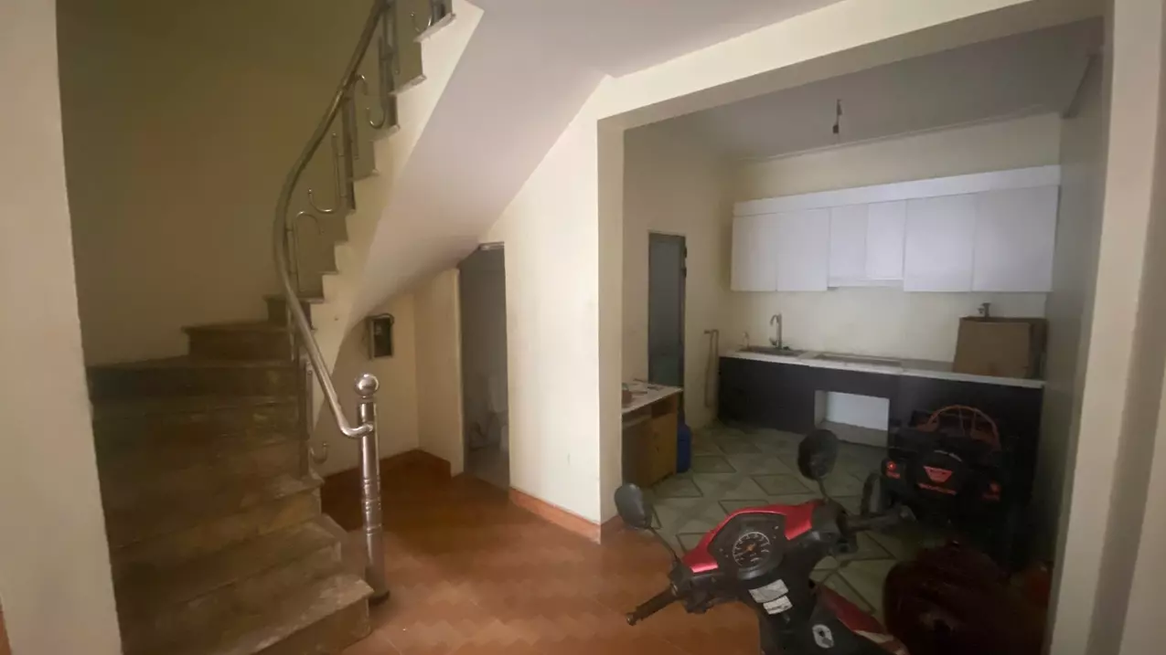 Nam Tu Liem
