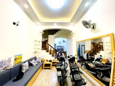 Hoang Mai