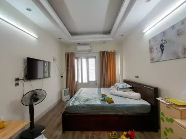 Nam Tu Liem