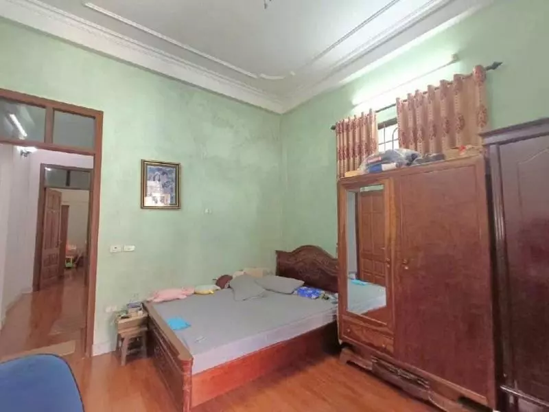 Nam Tu Liem