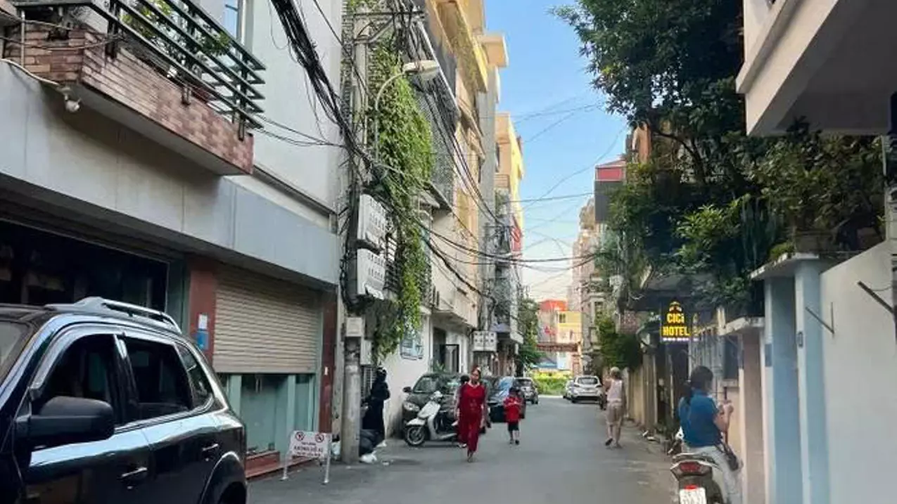 Ha Dong
