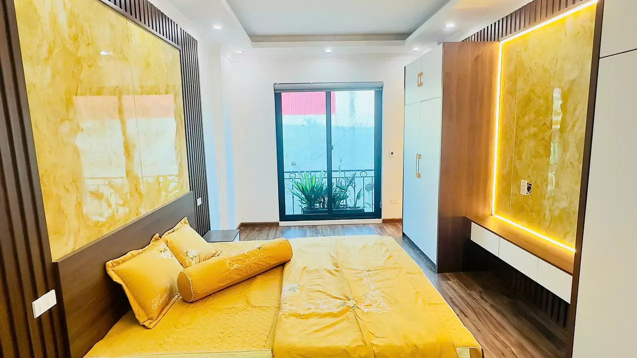 Hoang Mai