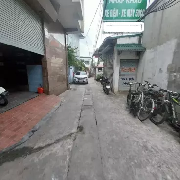 Ha Dong
