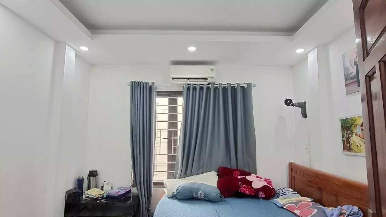 Hoang Mai