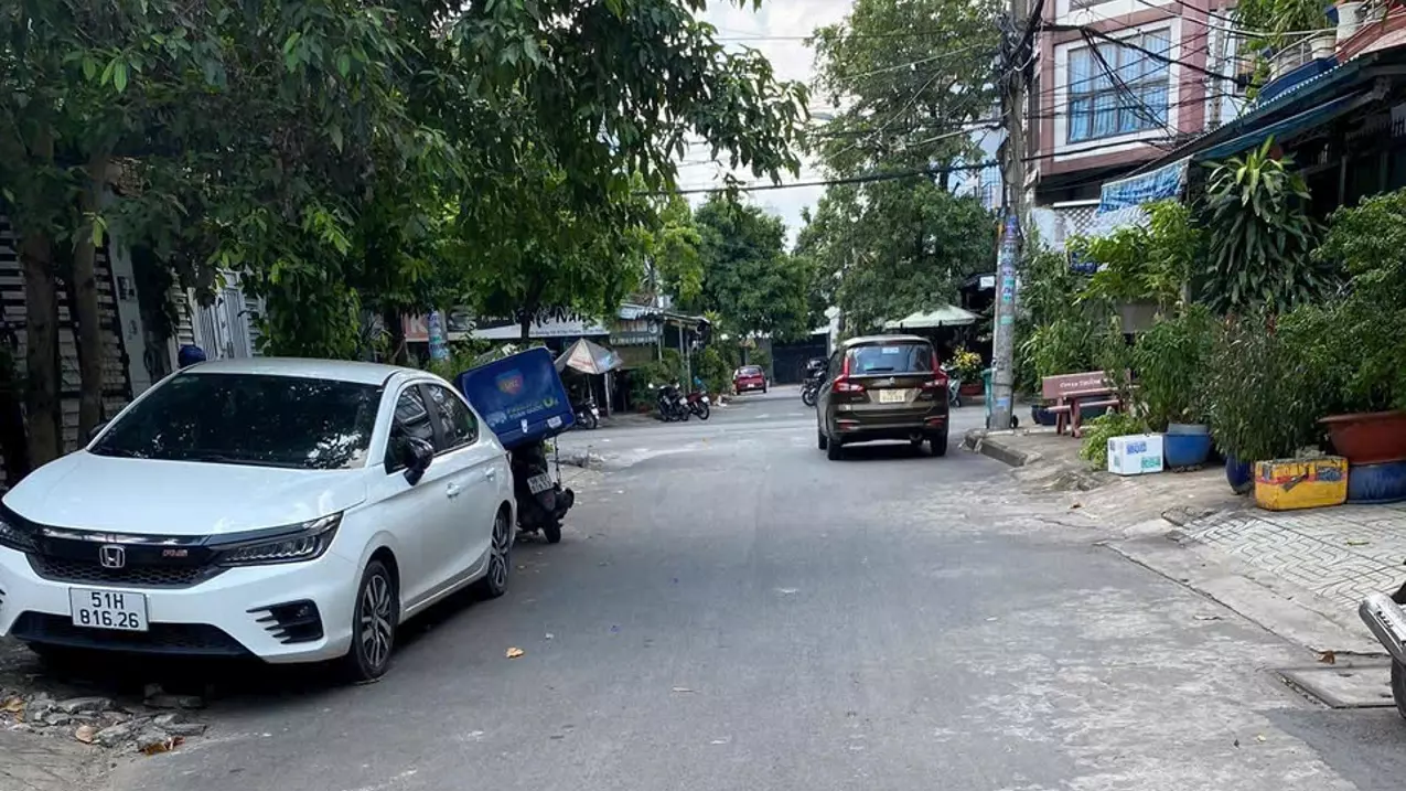 Tan Phu