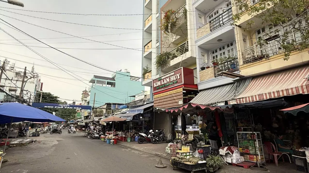 Tan Phu