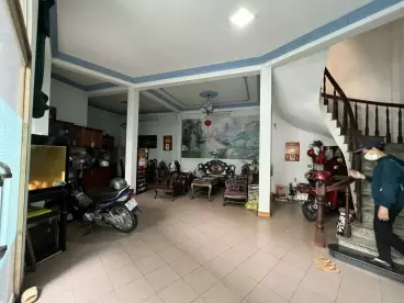 Phu Nhuan