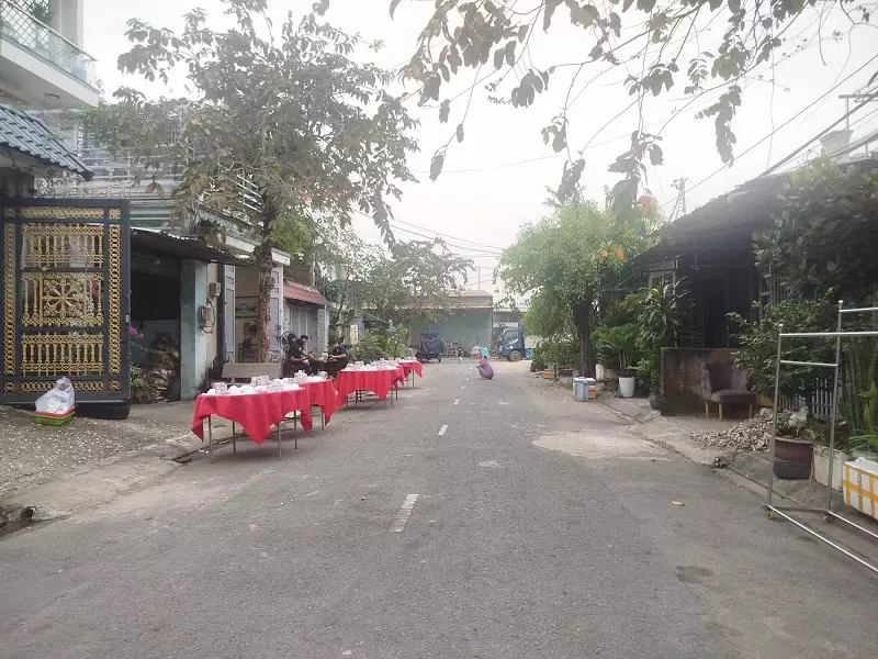 just over 40 million/m2, there is an 11m alley house, phan van hon, xuan thoi thuong, hoc mon, 171m2, 8m wide