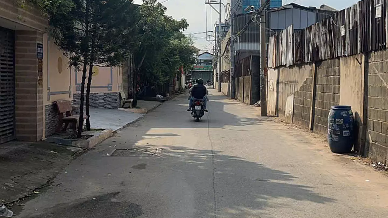 land for sale 181m² free 3-storey lodging block with 1-slot truck alley highway 13 hiep binh phuoc thu duc - price 11.5 billion
