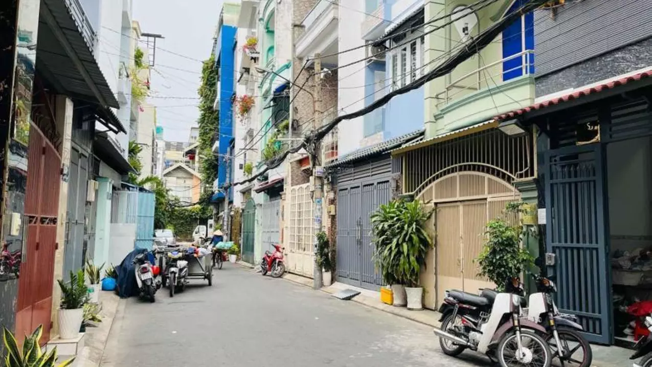 Tan Phu