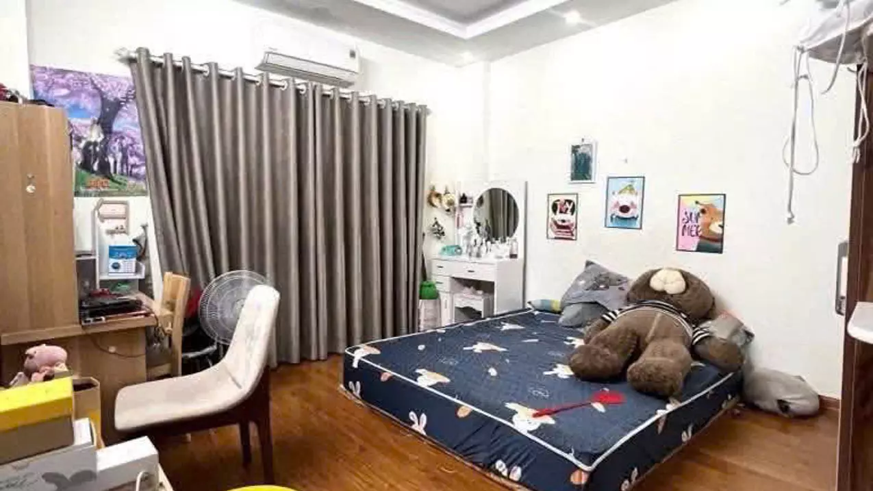 Nam Tu Liem