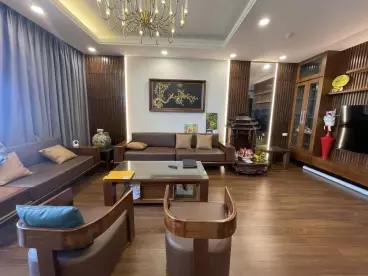 Nam Tu Liem