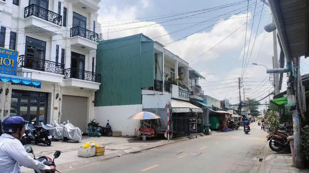 newly built house for sale - located right in the center of binh tan
