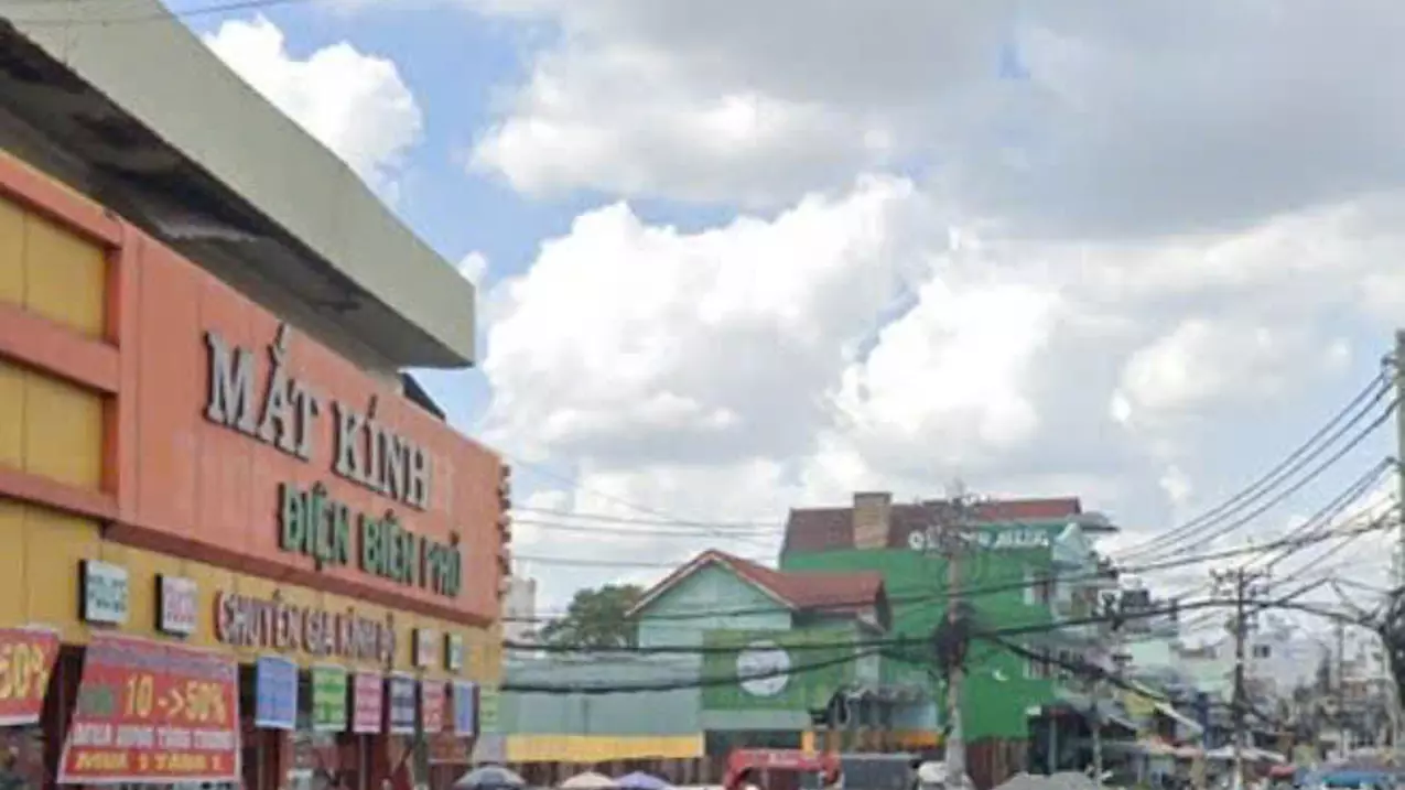 owners for selling house frontage 8m street, 2 trucks avoid, clear national highway 1a + ma lo, near tan ky toll station