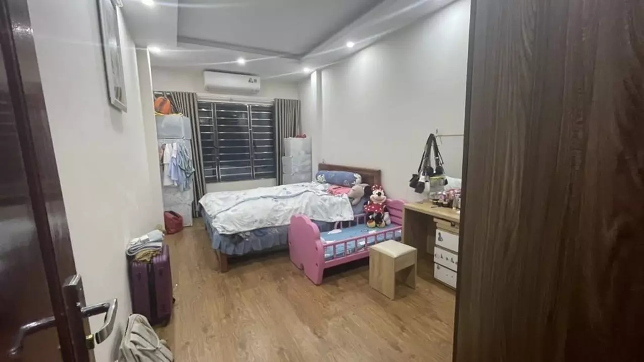 Nam Tu Liem