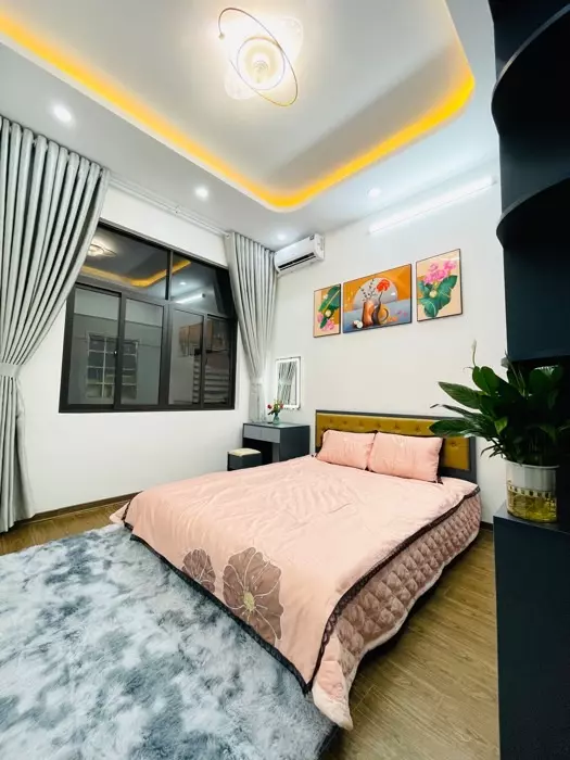 Hoang Mai