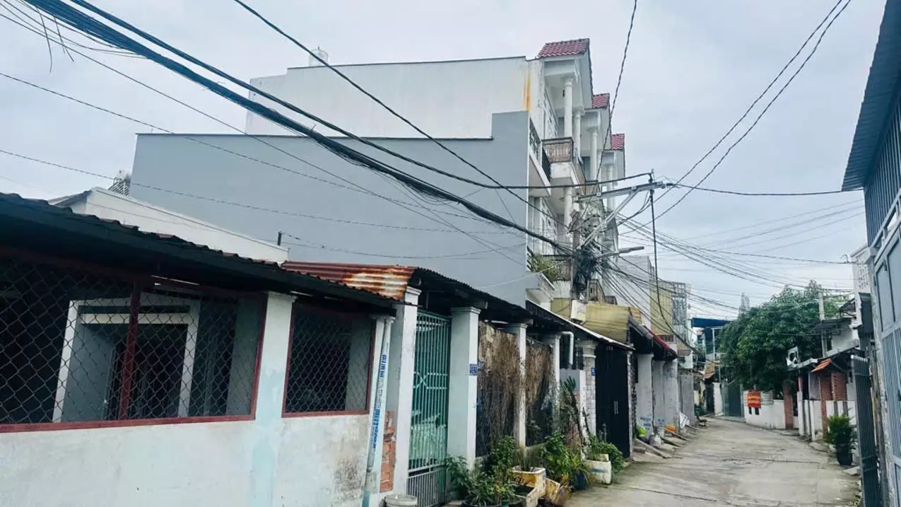 sale of house in binh trung tay, 157m2, width 6.8m, car sleeping house, tl is front, slightly 60 million m2