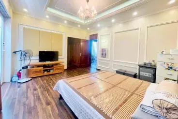 Hong Bang
