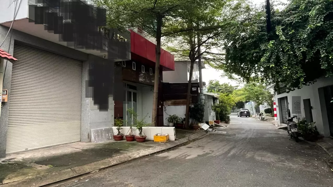 Tan Phu