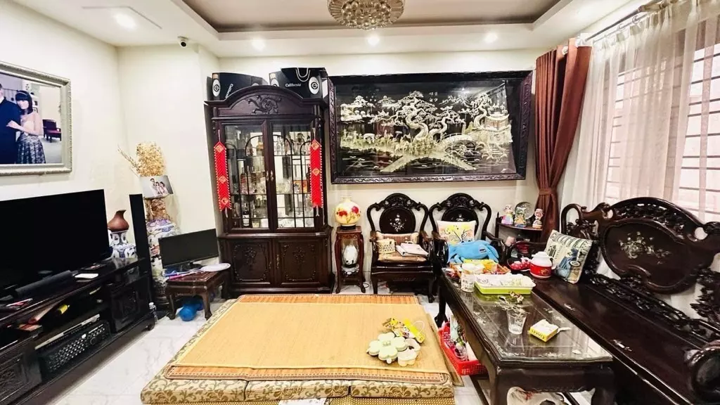 Hoang Mai
