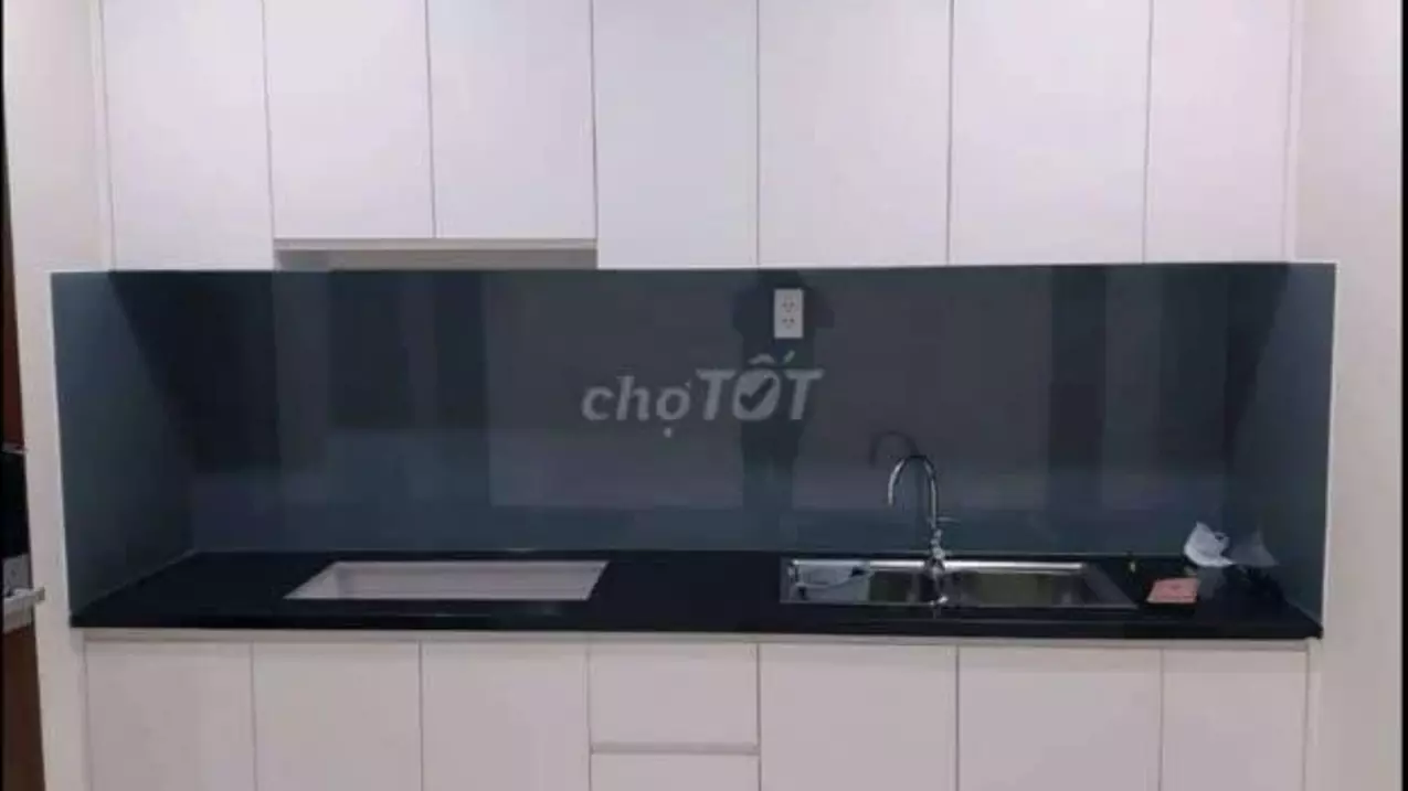 selling apartment 2 bedrooms, 2 bathrooms, 61m2, 2 bedrooms, frontage showing district 8