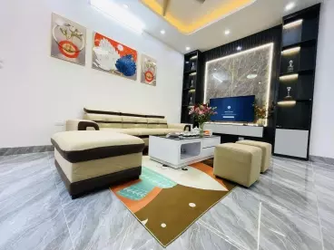 Nam Tu Liem