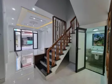 Hong Bang