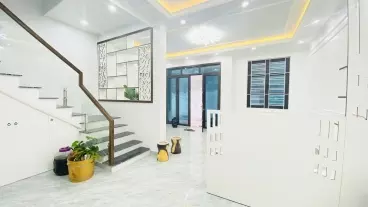 Hong Bang