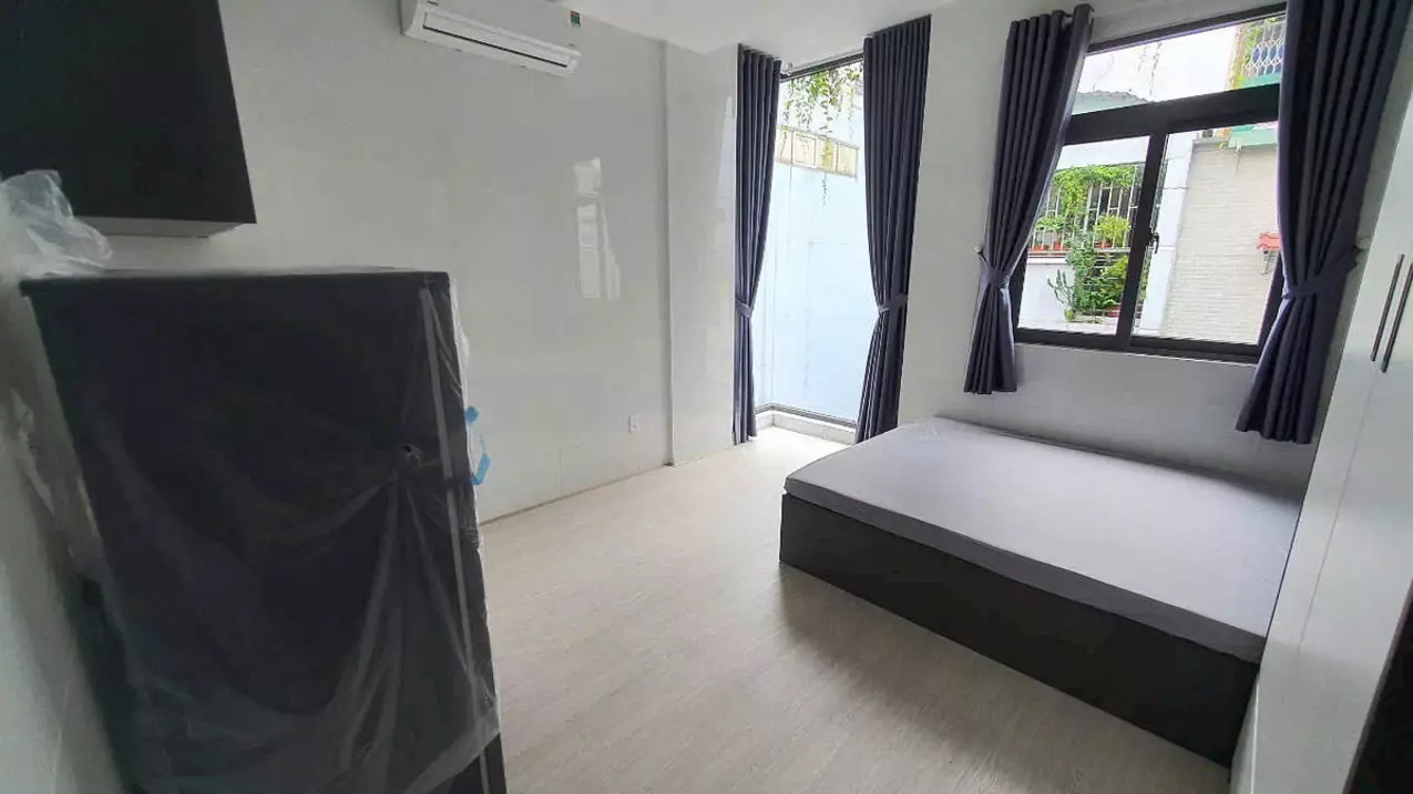 super vip chdv right cmt8, tan binh - 4 floors, 10 full rooms - private book, 70 million/month - under 16 billion