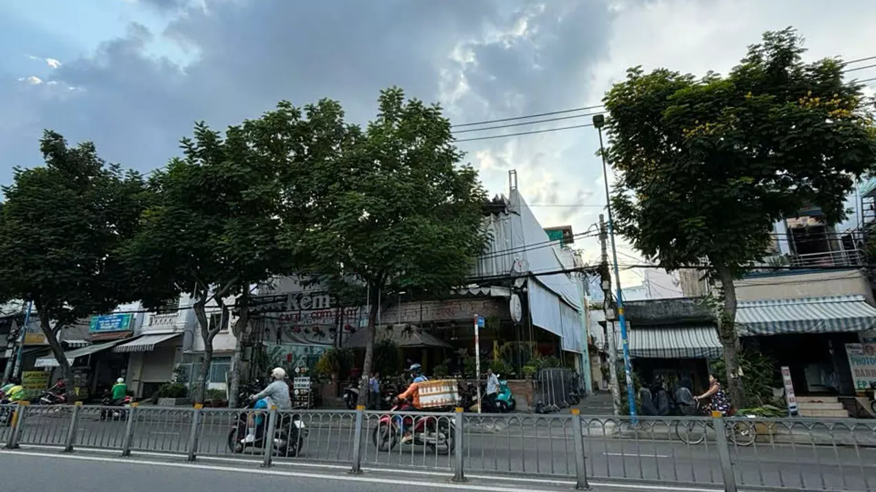 Tan Phu