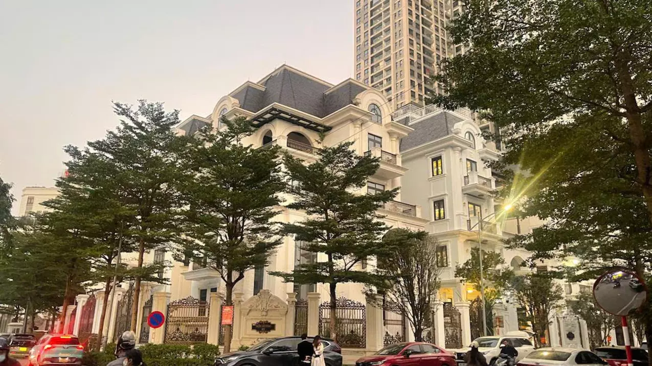 Nam Tu Liem