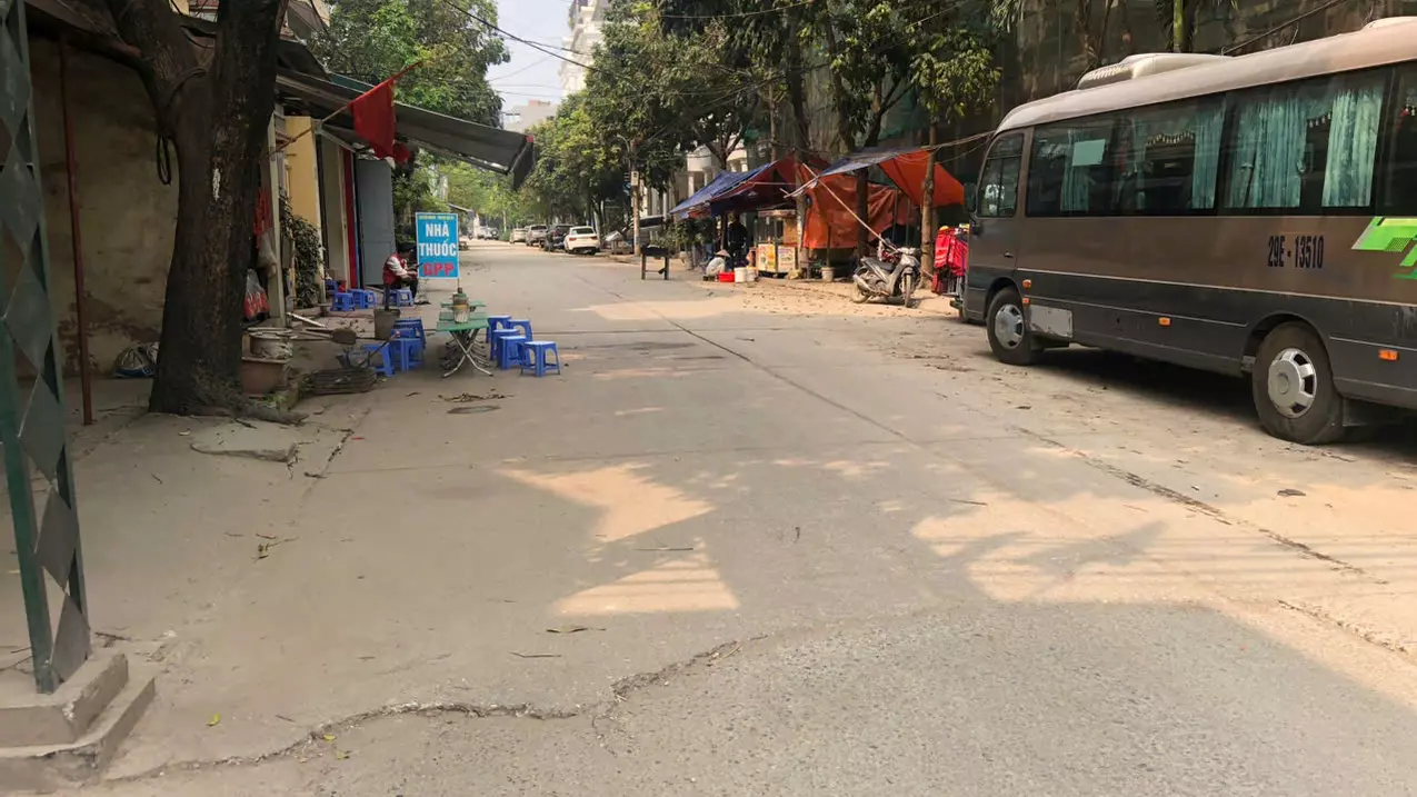 Nam Tu Liem